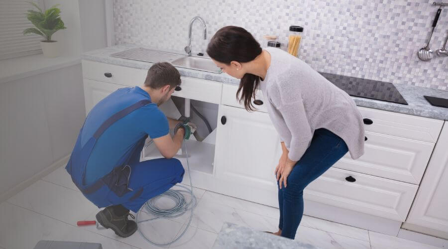 Professional expert plumbing services in Los Ebanos, TX